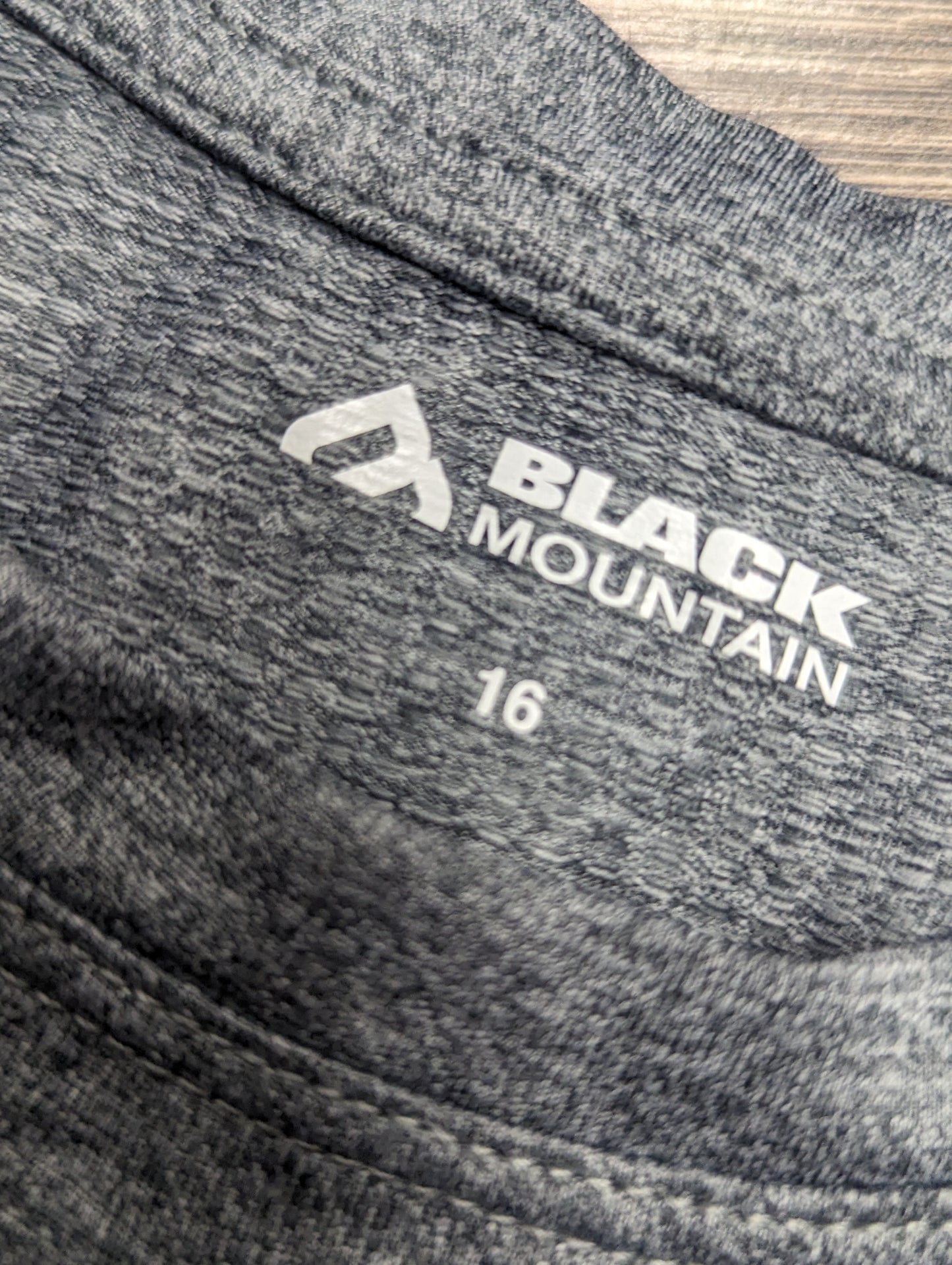 Chandail sport 16ans Black mountain