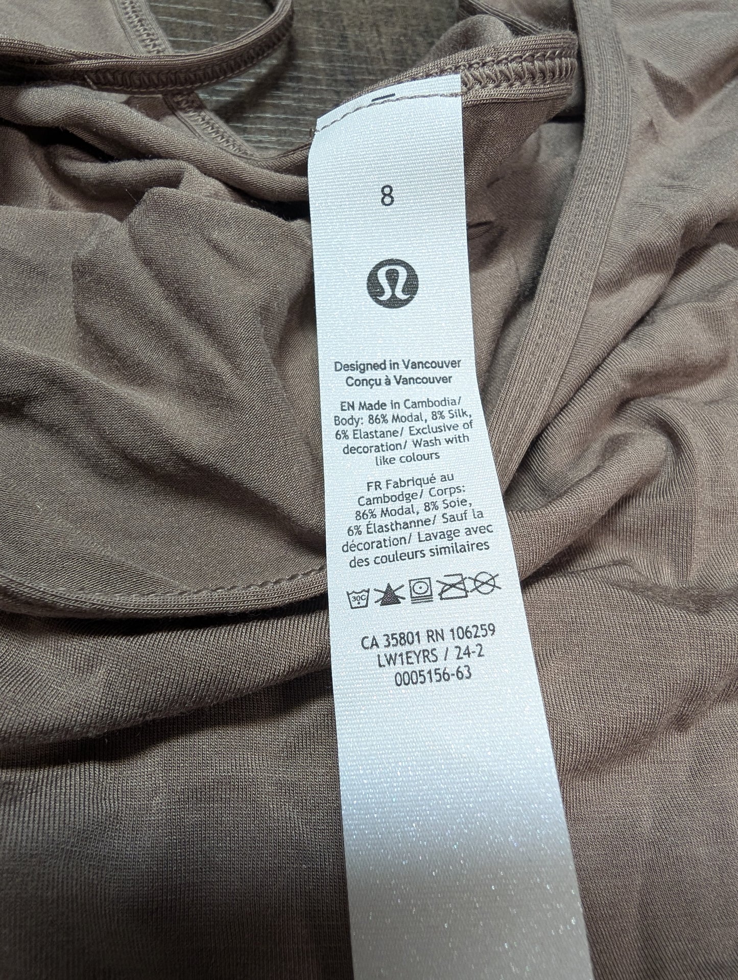 Camisole gr 8 médium Lululemon Neuf