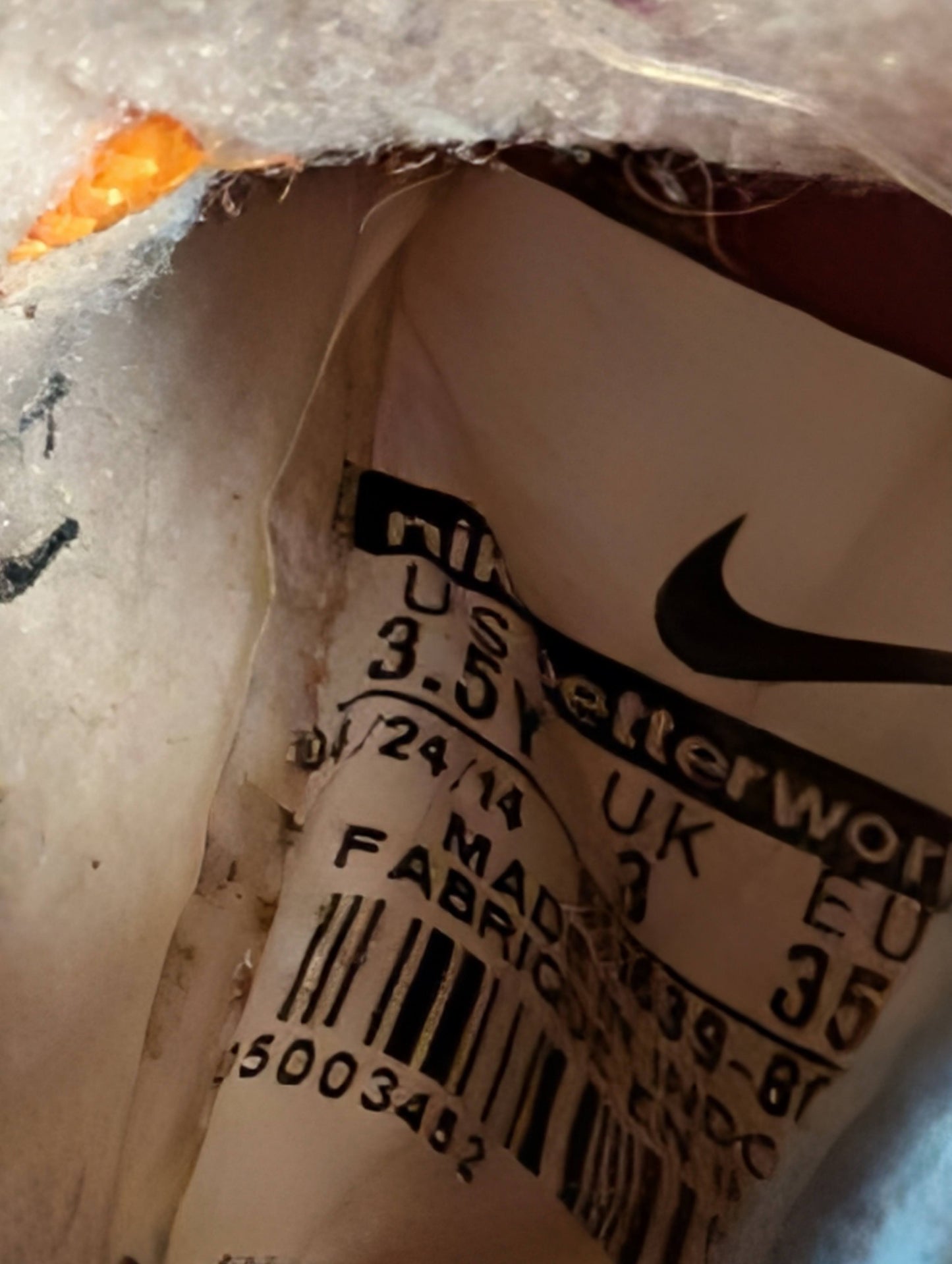 Chaussures gr 3.5 grand enfant Nike*