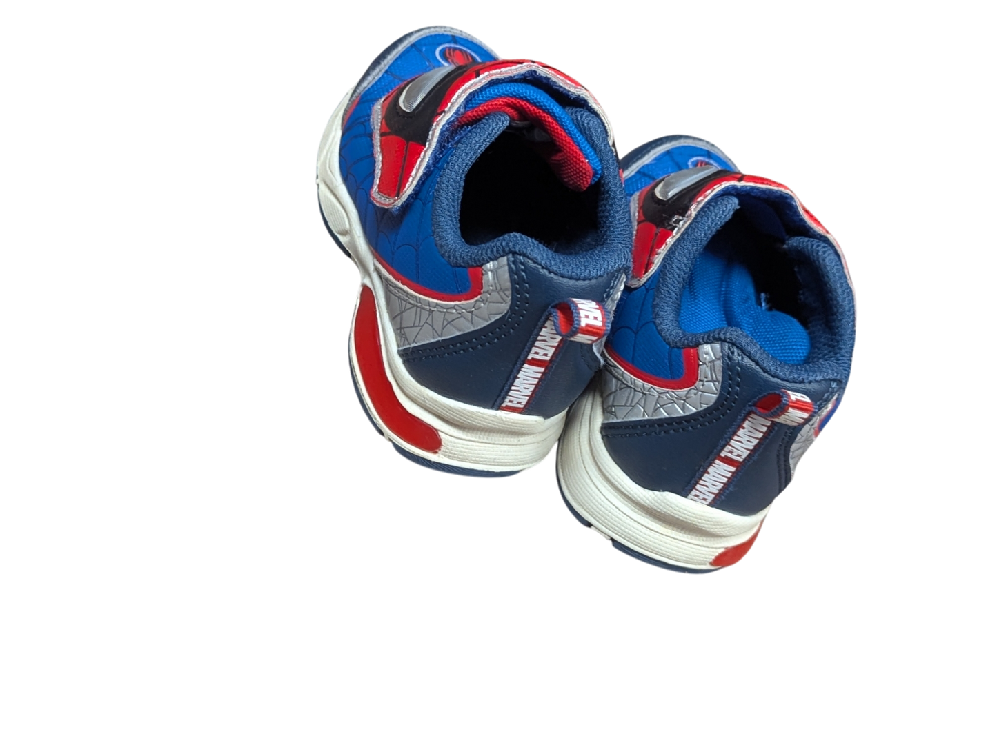Chaussures gr 7 jeune enfant Marvel