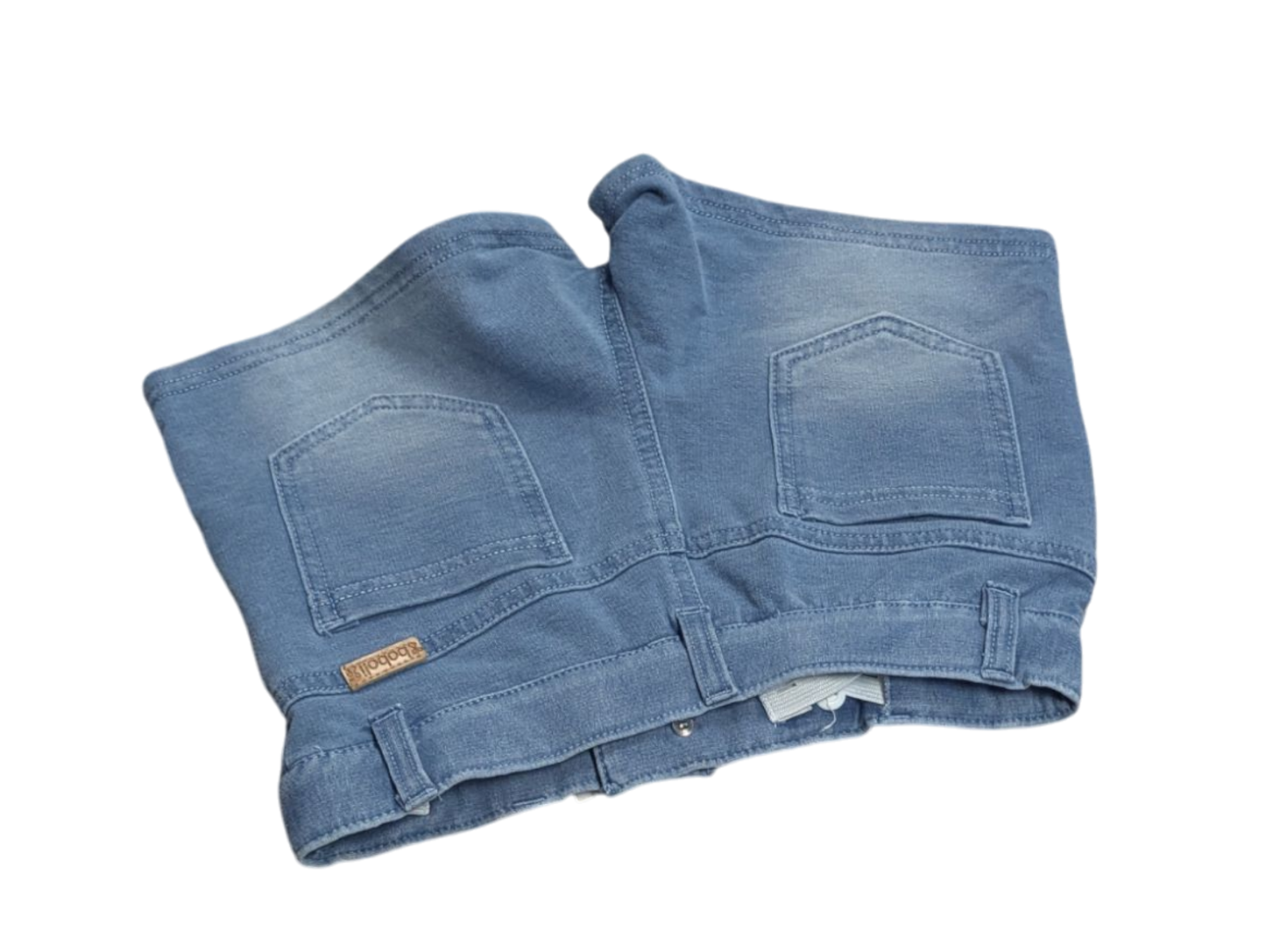 Short 7ans Boboli Neuf