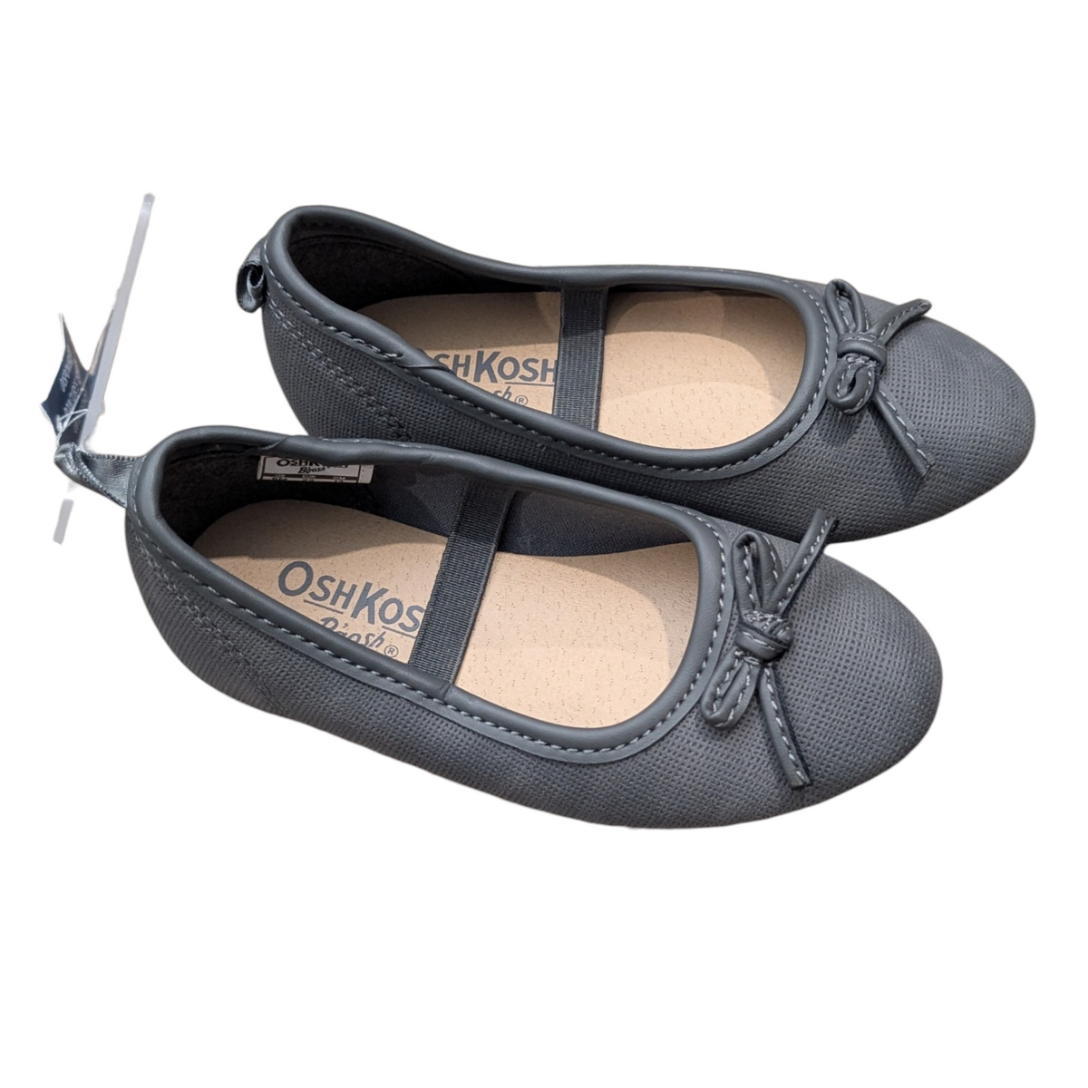 Chaussures gr 6jeune enfant Oshkosh Neuf