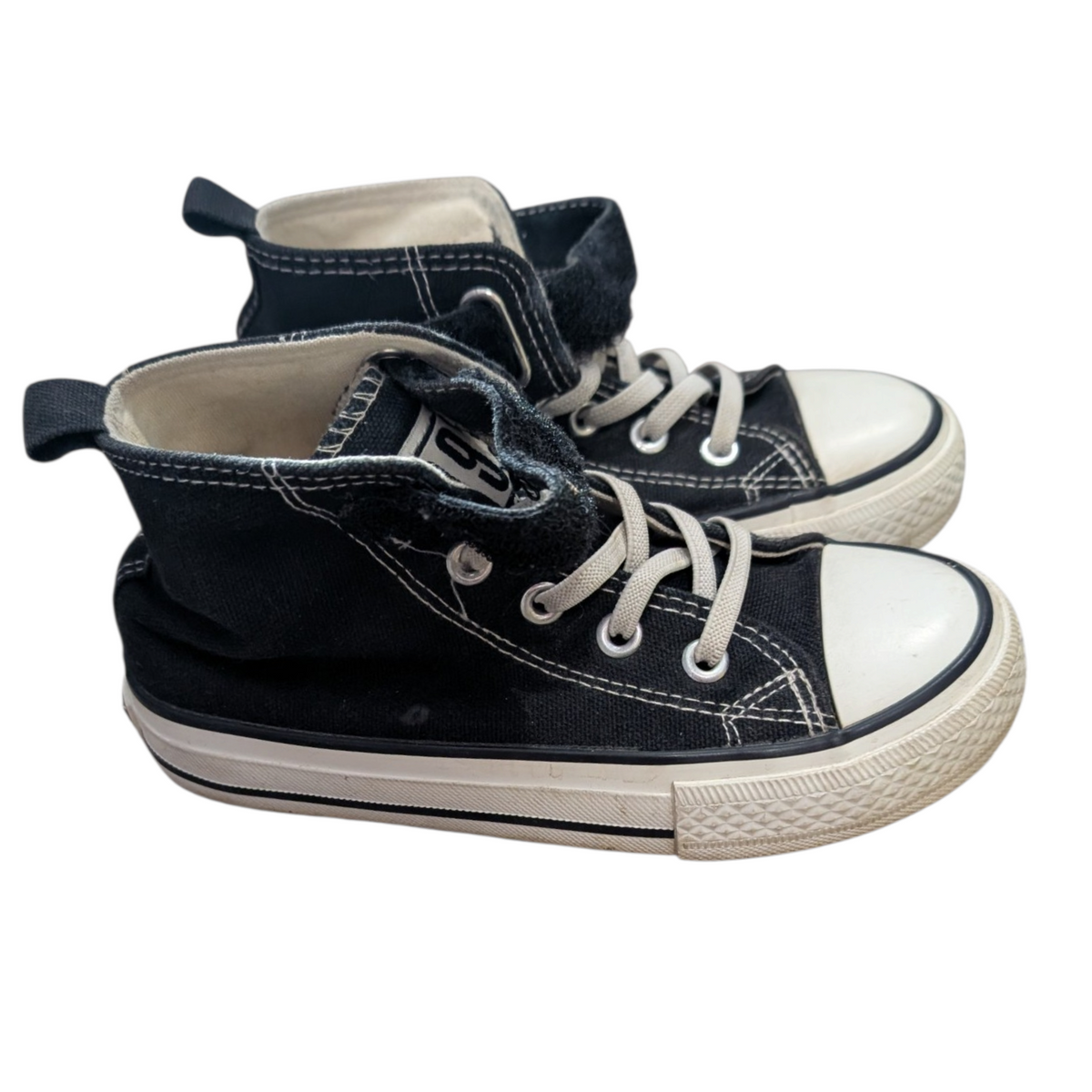 Chaussures gr 12 enfant Yellow