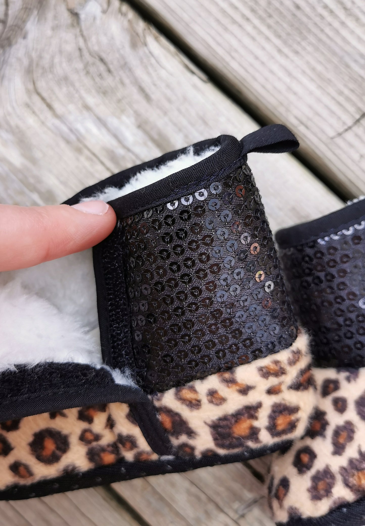 Pantoufles gr:4 bébé neuf