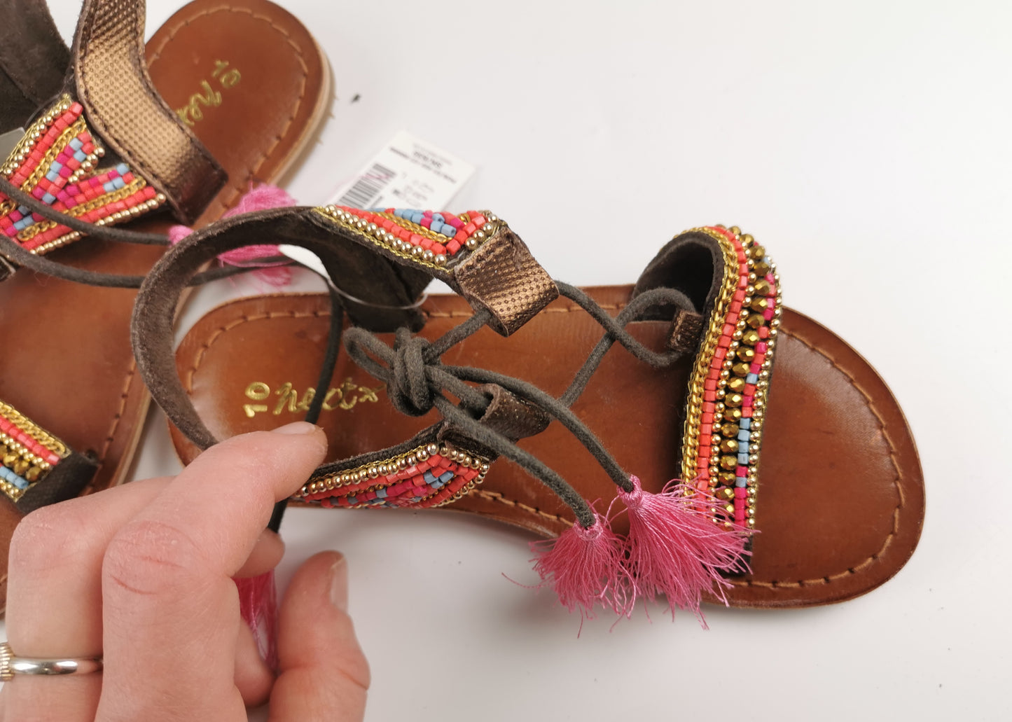 Sandales gr:10 enfant Next neuf (C:ND)