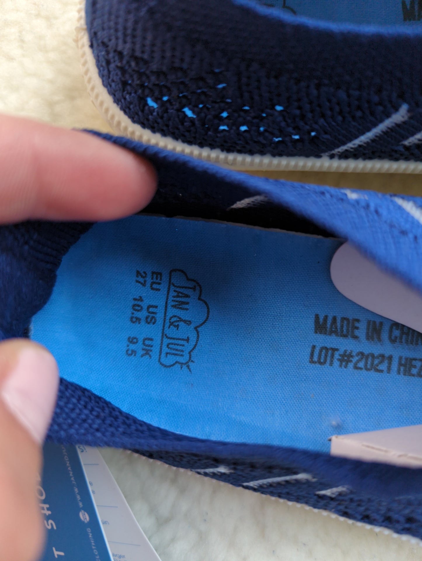 Chaussures Gr 10.5 enfant Jan&Jul Neuf