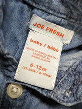 Load image into Gallery viewer, Ensemble une-pièce en jeans 6-12mois Joe Fresh
