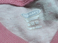 Load image into Gallery viewer, Pyjama sans pieds 6-12mois Old Navy*
