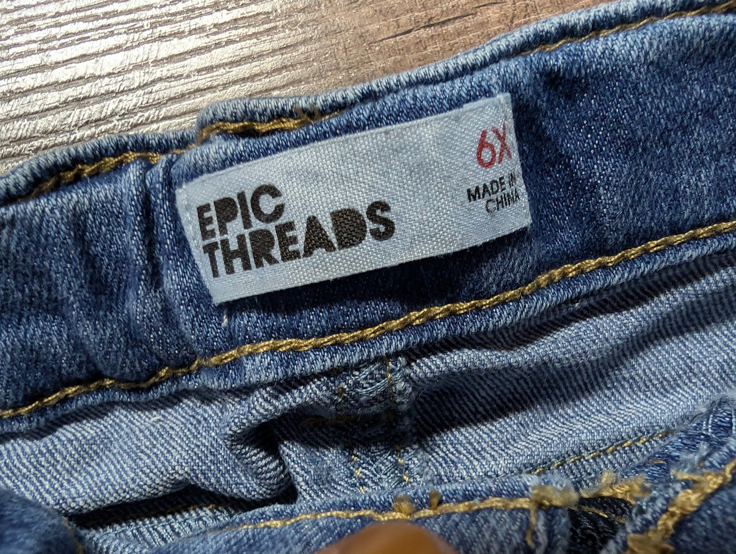 Short 6ansX Epic Threads