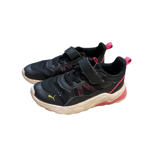 *Nouveautés* Chaussures gr 13 grand enfant Puma
