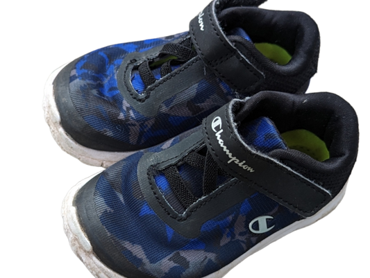 Chaussures Gr:5 jeune enfant Champion