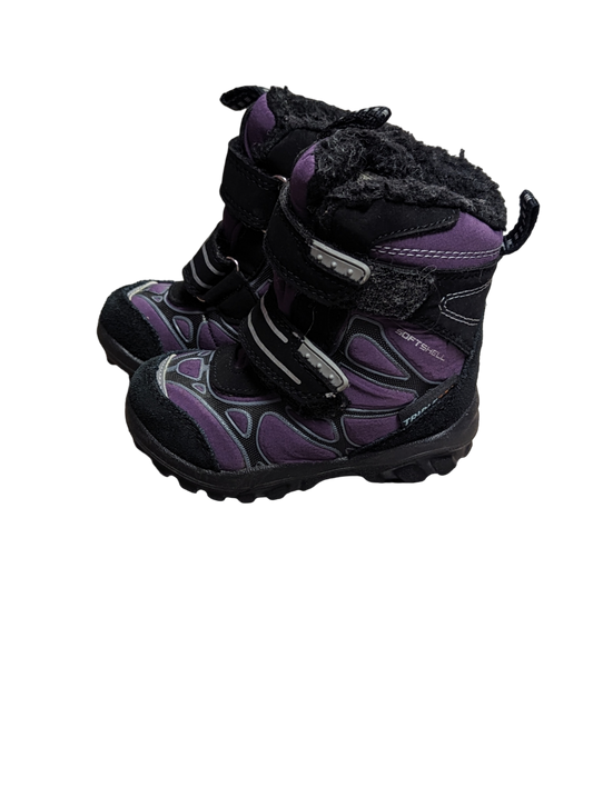 Bottines Gr:5.5 jeune enfant (C:MEB)