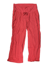 Load image into Gallery viewer, Pantalon maternité xlarge Old Navy
