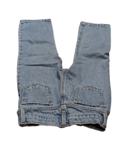 Load image into Gallery viewer, Jeans 3ans Old Navy (C:KS)
