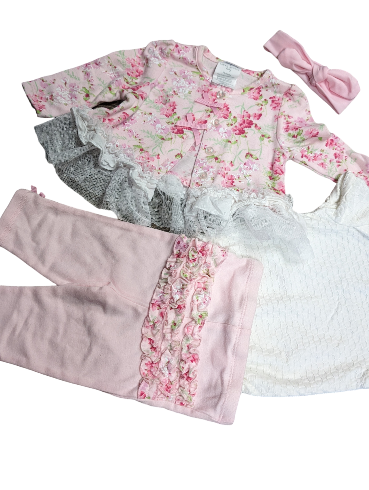 Ensemble 3-6mois Première layette et Laira Ashley*