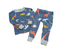 Load image into Gallery viewer, Pyjama 18mois Carters*
