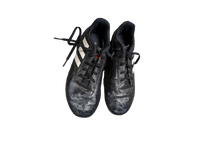 Load image into Gallery viewer, Chaussures soccer Gr: 4.5 junior Adidas
