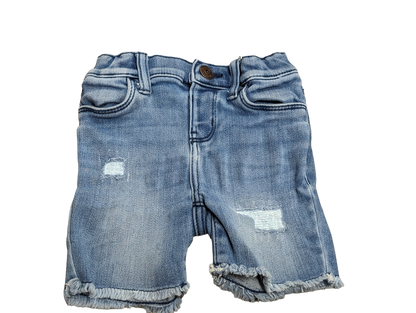 Short 3ans Oshkosh*