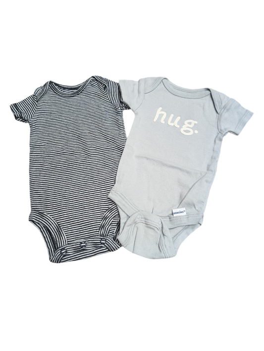 Cache-couches Nouveau-né OneSies & Carters