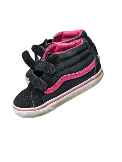 Chaussures gr 8 enfant Vans*