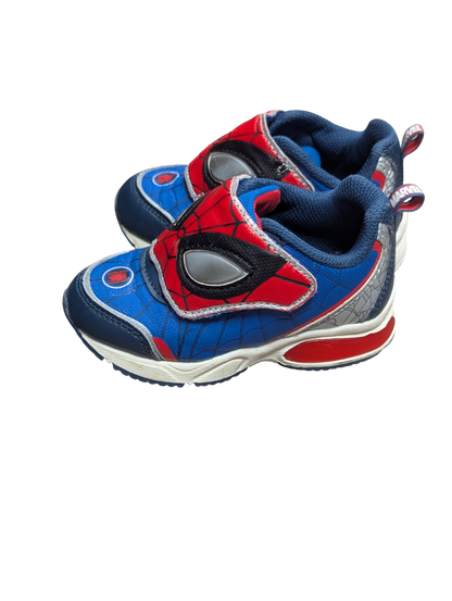 Chaussures gr 7 jeune enfant Marvel
