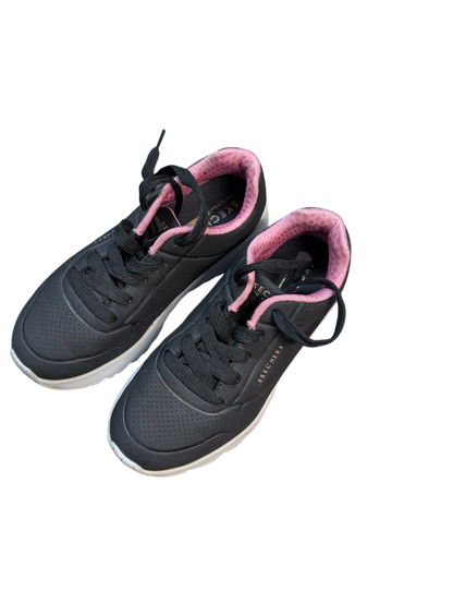 Chaussures gr 13 enfant Skechers