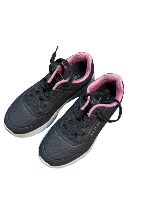 Chaussures gr 13 enfant Skechers