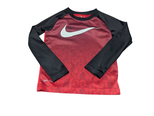 Chandail sport 3ans Nike*