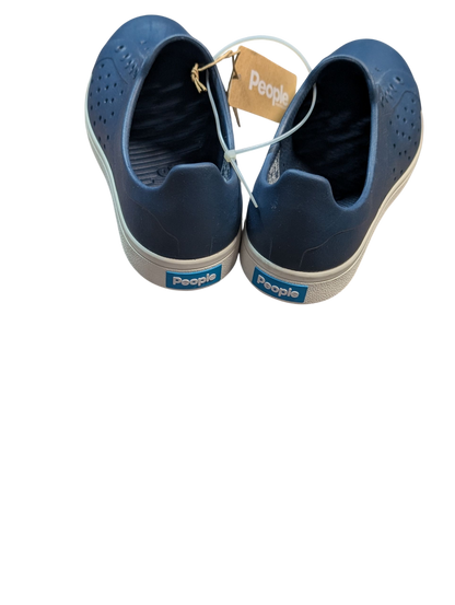 Chaussures gr 1 grand enfant People Neuf