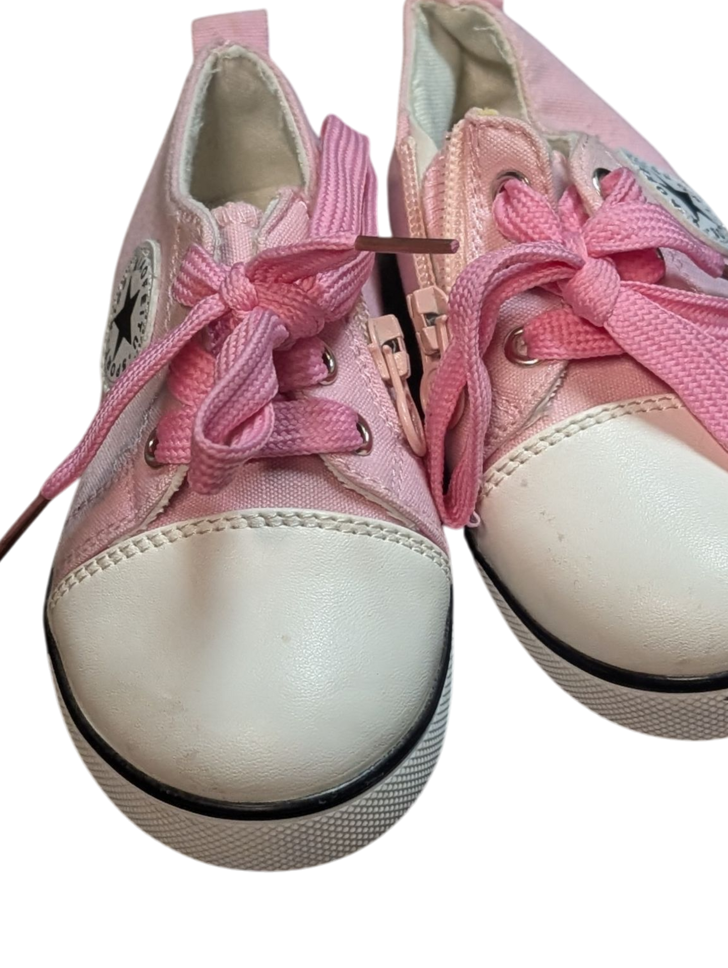 Chaussures gr 5-6 jeune enfant Internet