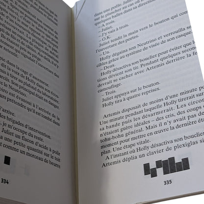 Lot livres triologie Arthemis Fowl *