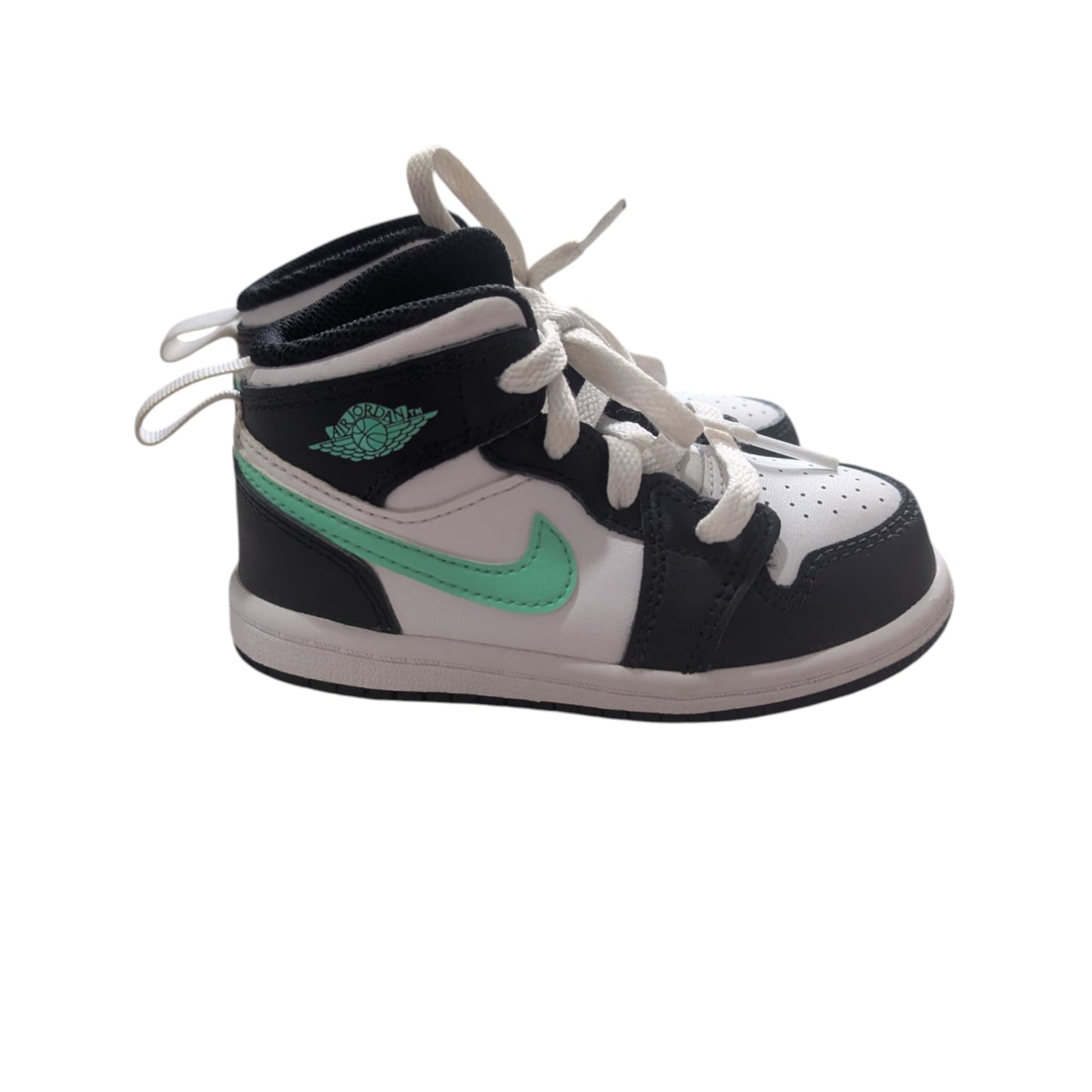 Chaussures gr 7 jeune enfant Nike