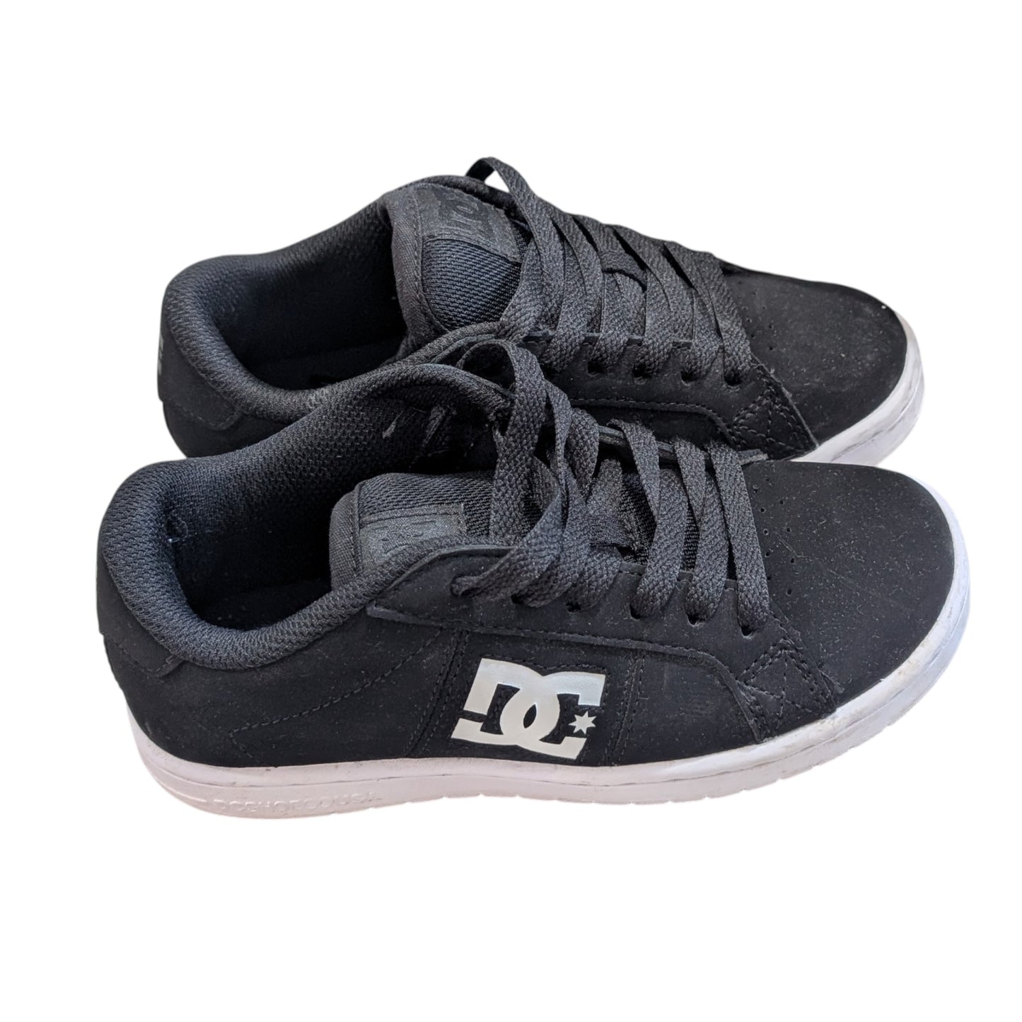 Chaussures gr 3 GRAND enfant DC