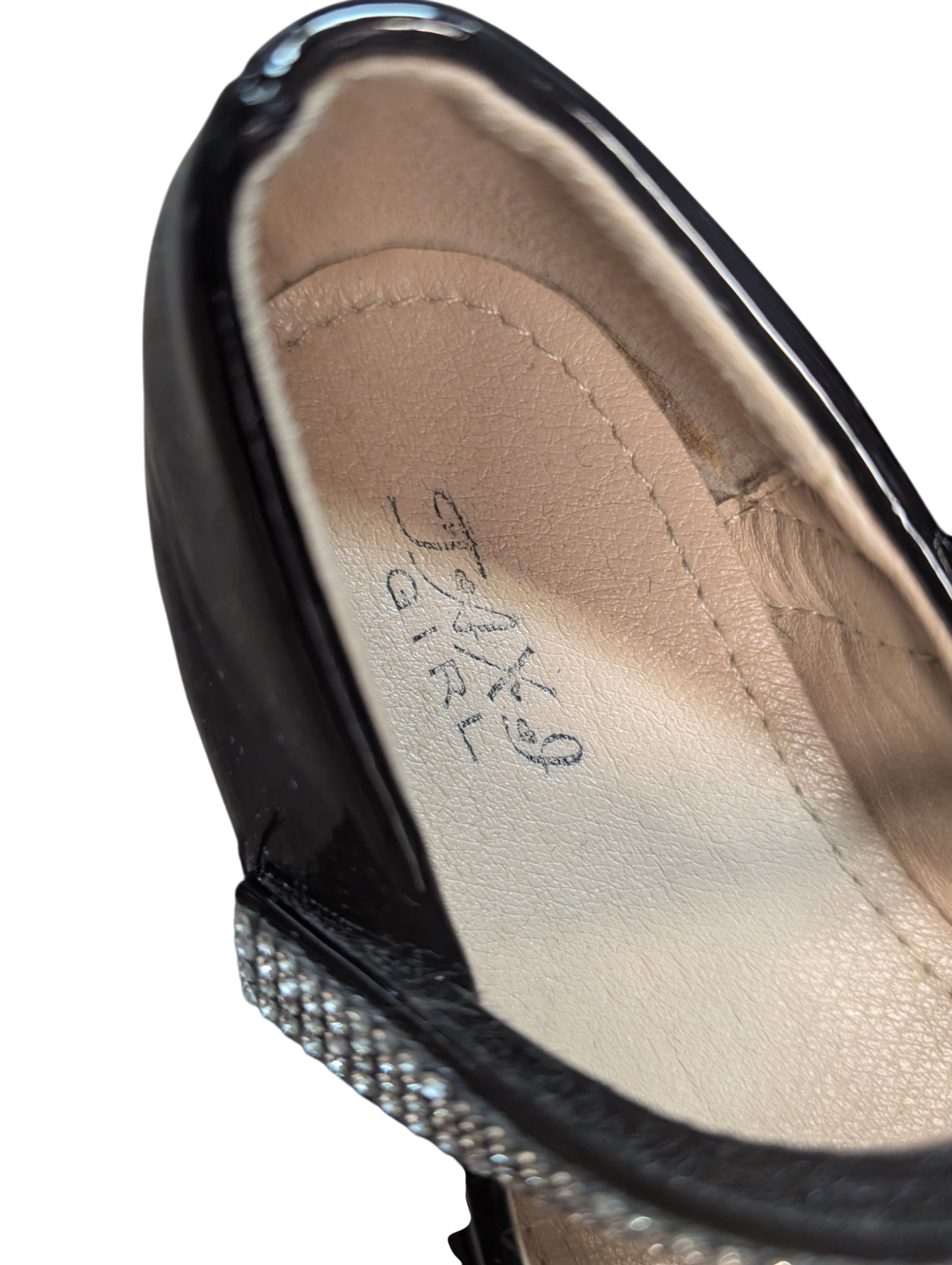 Chaussures gr 8-9 (25) jeune enfant