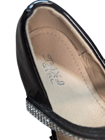 Chaussures gr 8-9 (25) jeune enfant