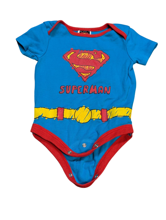 Cache-couche 3-6mois Superman