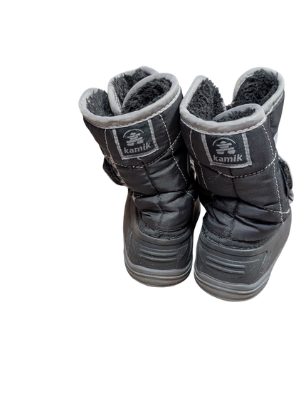 Bottes gr 9 enfant Kamik