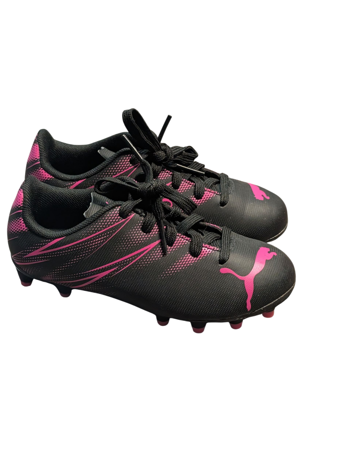 Chaussures de soccer gr 10 Puma Neuf