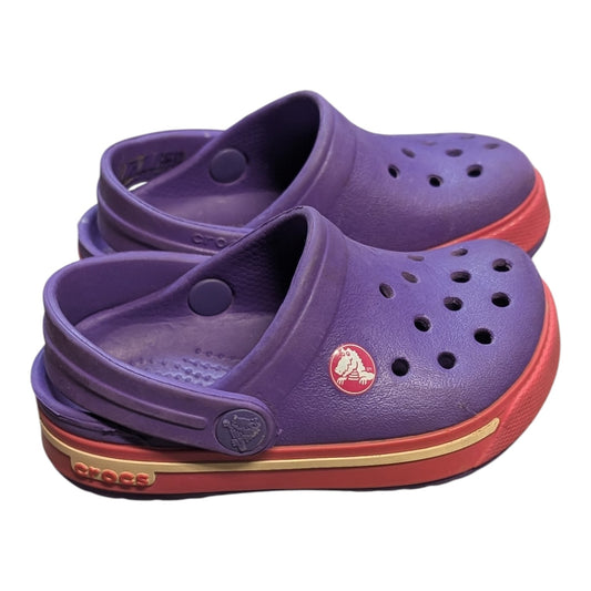 Chaussures gr 4-5 jeune enfant Crocs*