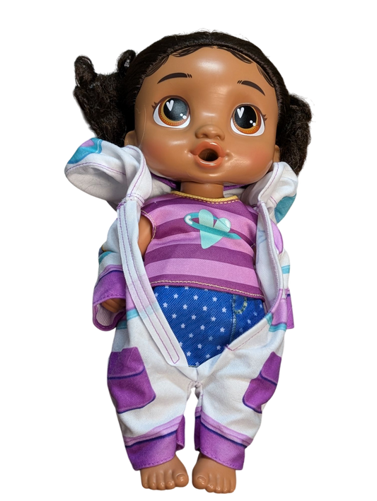 Poupée bébé Alive