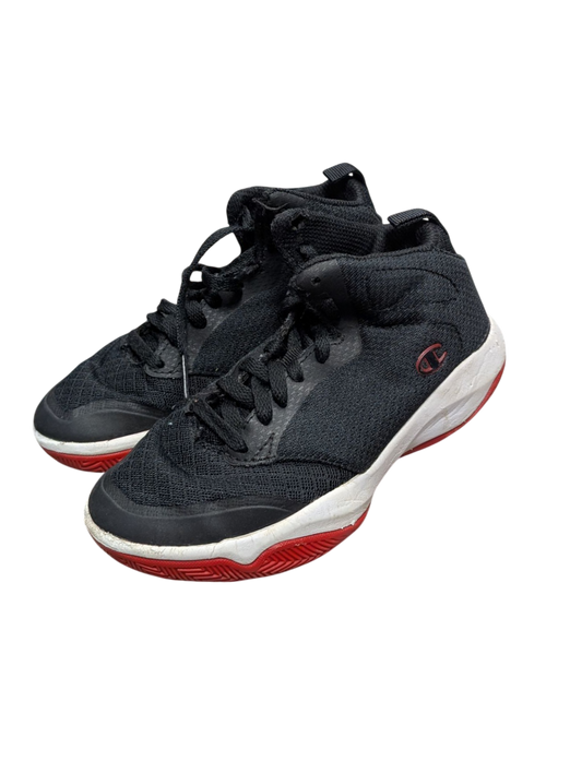 Chaussures gr 12 enfant Champion
