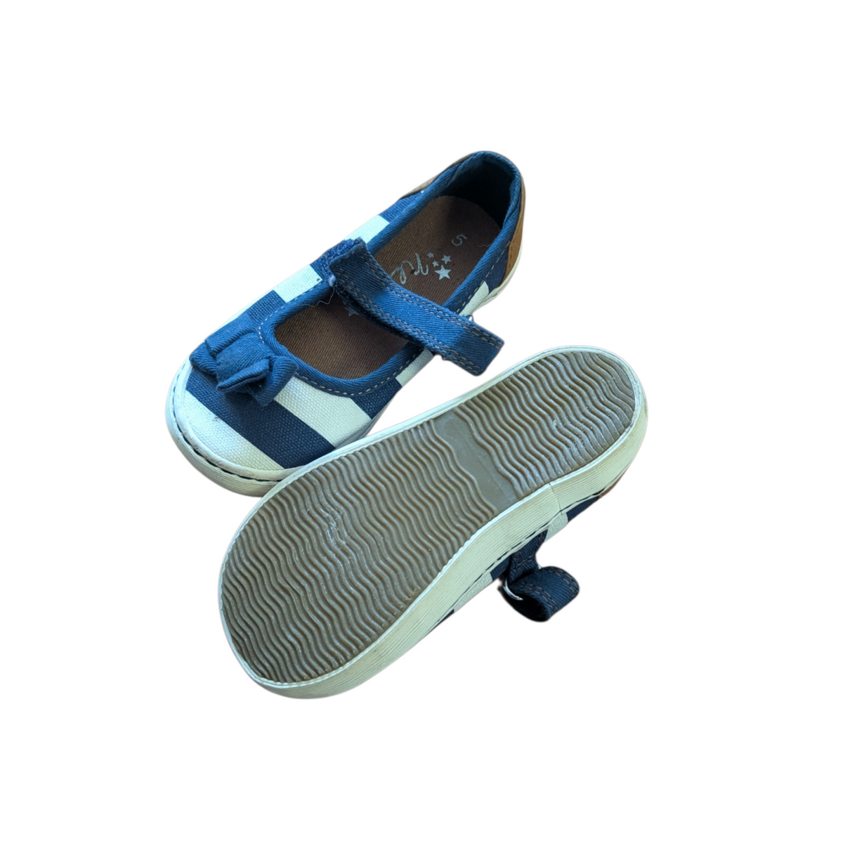 Chaussures gr 5 enfant Next