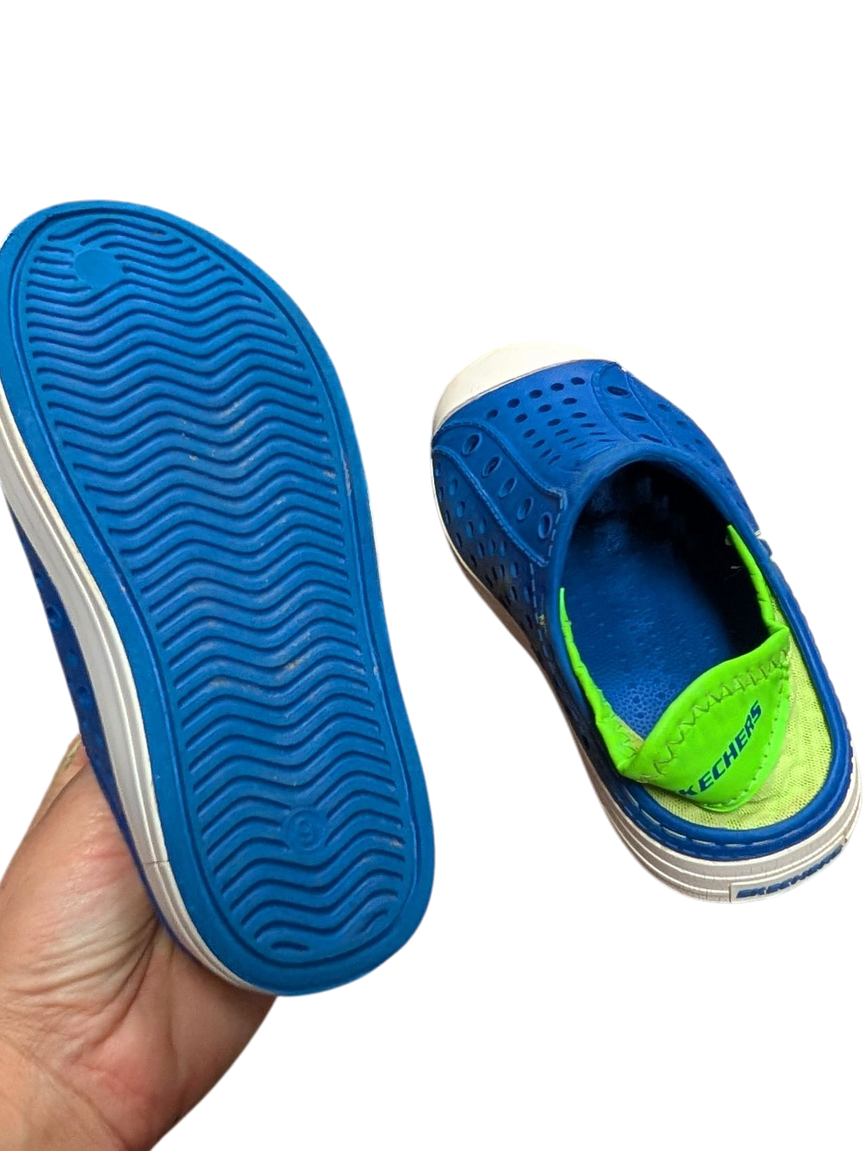 Chaussures de piscine gr 9 enfant Skechers