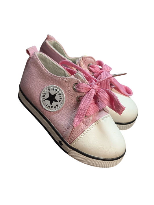 Chaussures gr 5-6 jeune enfant Internet