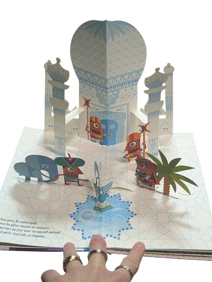 Livre Un éléphant dans un palais de porcelaine