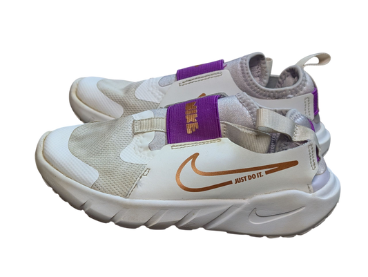 Chaussures gr 12 enfant Nike*