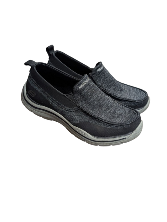 Chaussures gr 13 enfant Skechers
