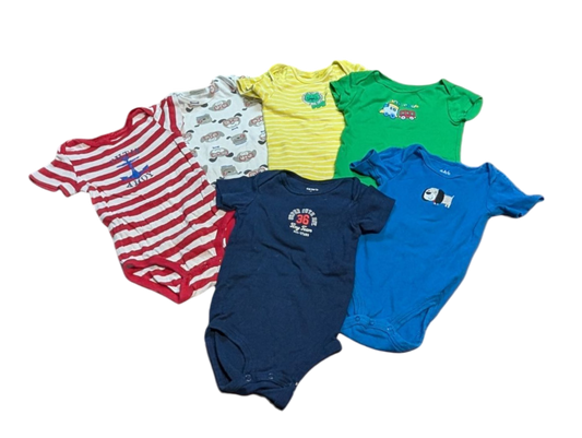 Lot cache-couche 9mois Carters*