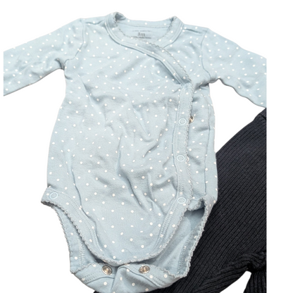 Ensemble 0-3mois Gap et Carters