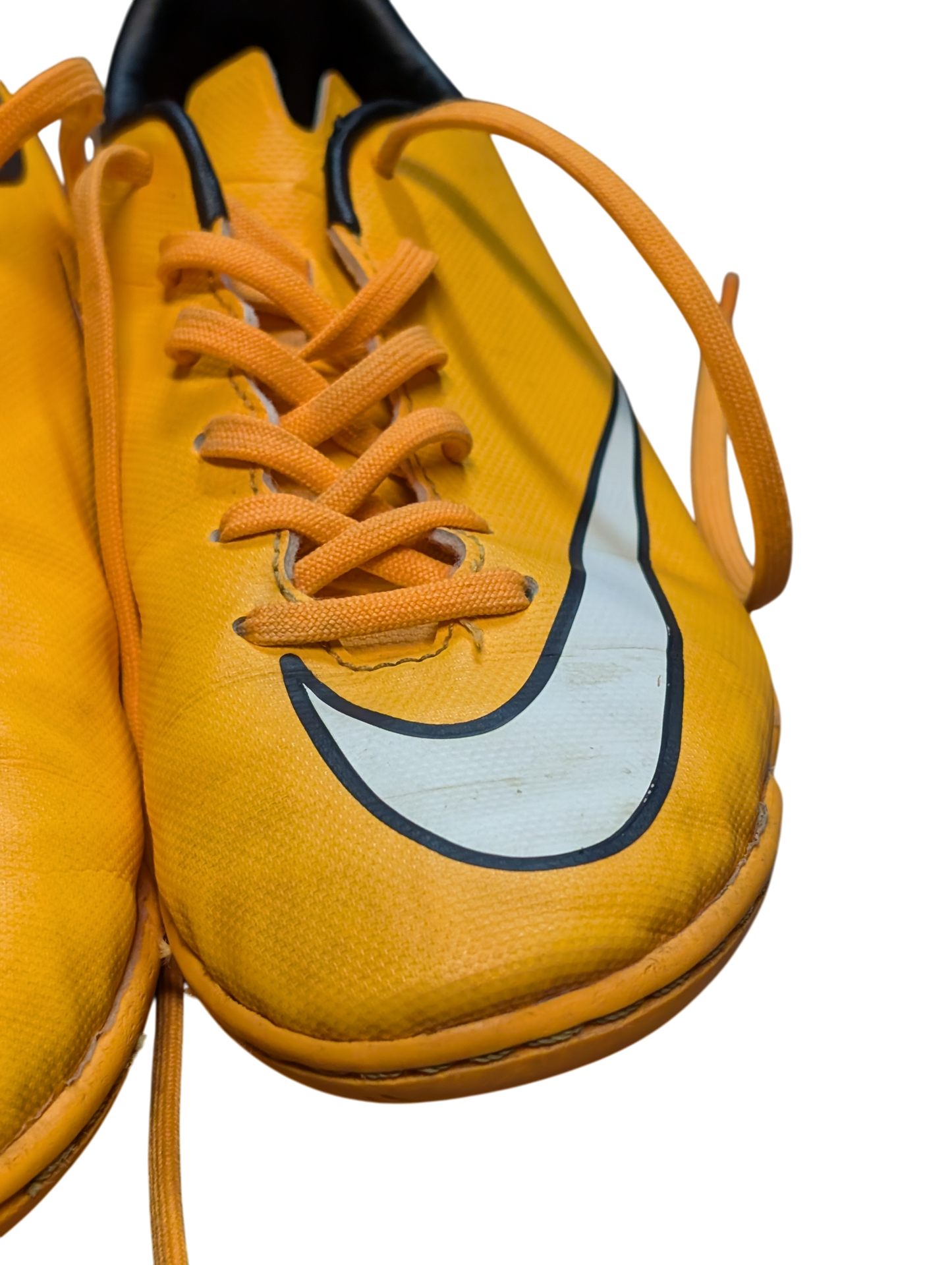 Chaussures gr 3.5 grand enfant Nike*